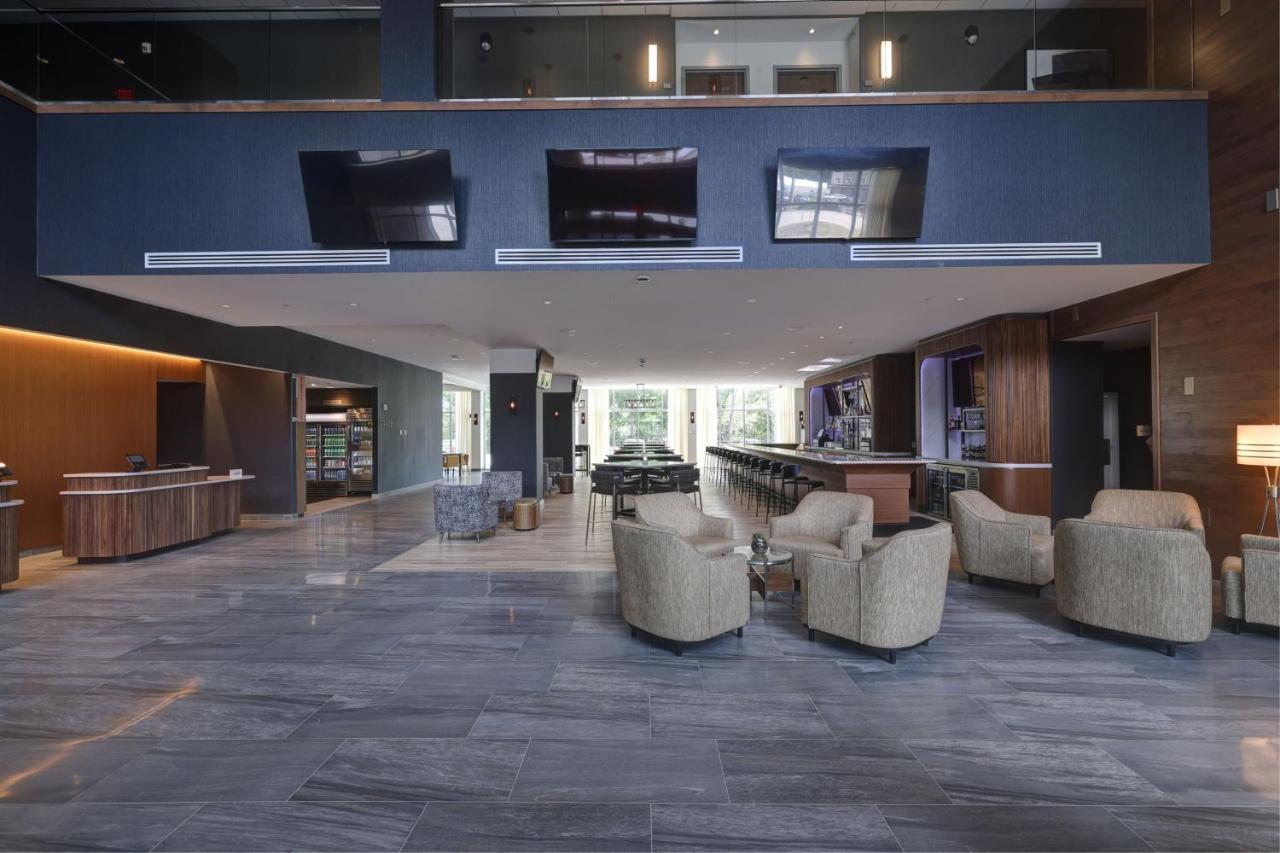 Courtyard By Marriott Iowa City University Heights Exterior foto
